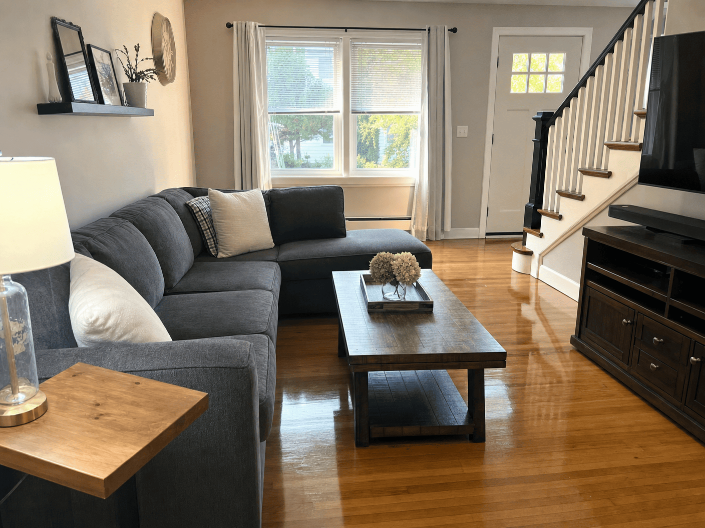 Living Room Cleaning by Easy Cleaning
